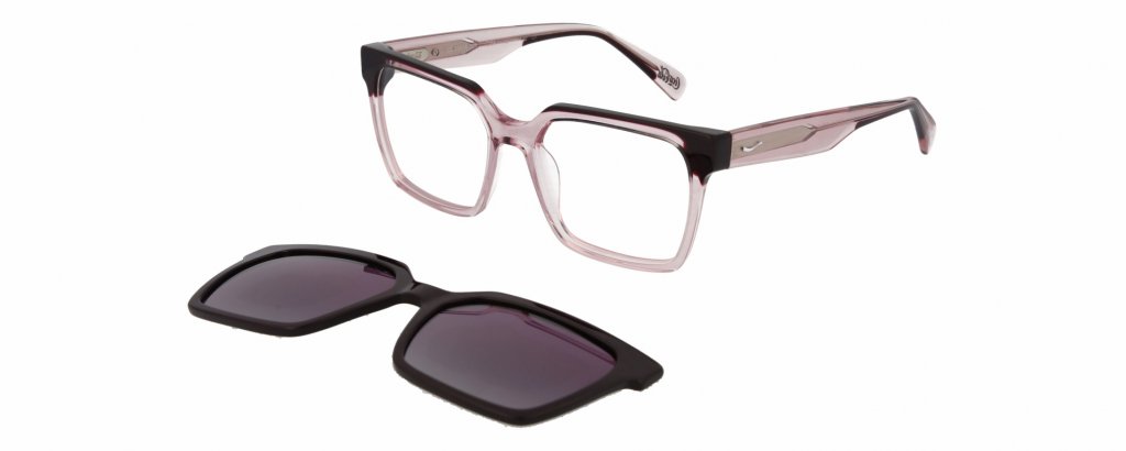 Even glasses can be Coca Cola